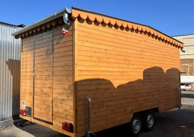 5 x 2,5 méteres Quality büfékocsi imbisswagen food truck trailer