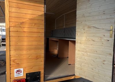 5 x 2,5 méteres Quality büfékocsi imbisswagen food truck trailer hátul